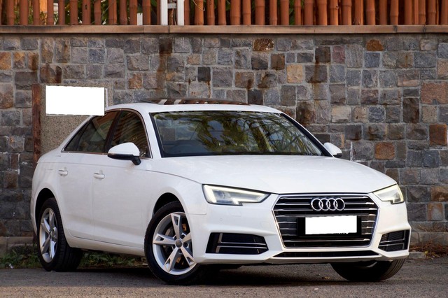 Second-hand 2017 Audi A4 35 TDI Technology for sale in New Delhi-0