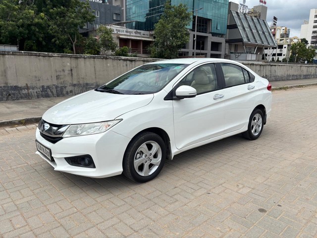 Second-hand 2015 Honda City i DTEC V for sale in Ahmedabad-0
