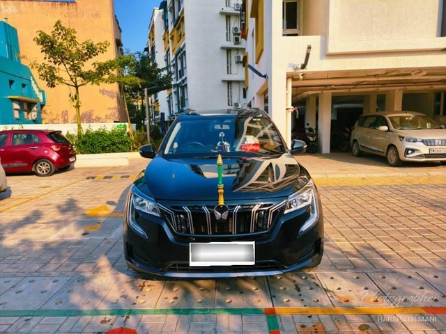 Second-hand 2024 Mahindra XUV700 AX5 7 Str Diesel for sale in Tiruvallur-0