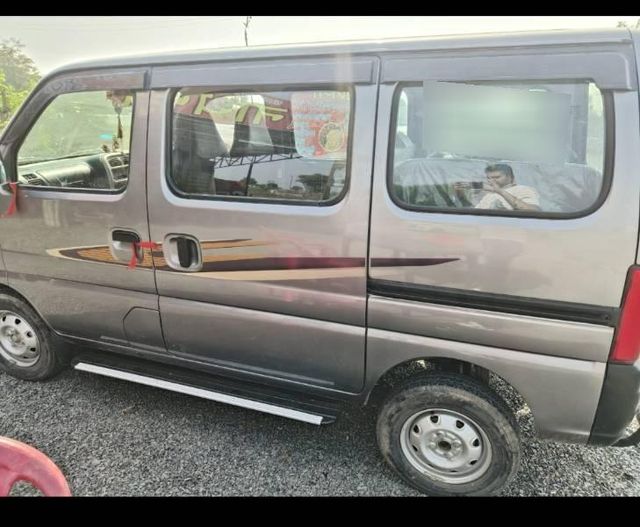 Maruti Suzuki Eeco 5 Seater AC 2020-2022 Second-hand 2022 Maruti Suzuki Eeco 5 Seater AC 2020-2022 for sale in Ujjain