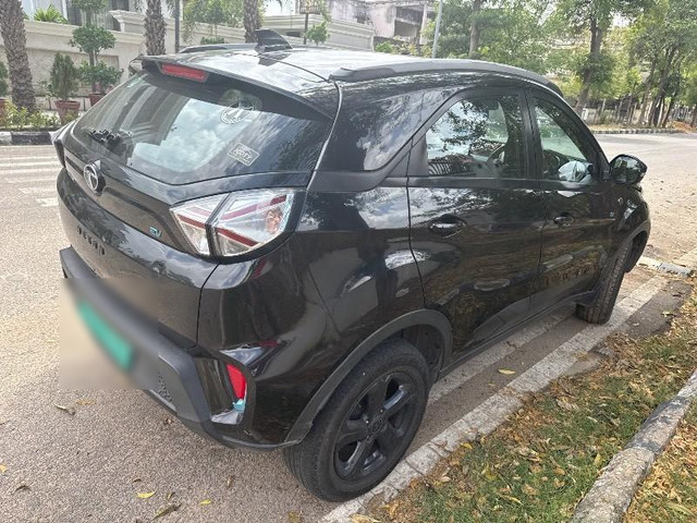 Tata Nexon EV XZ Plus - Photo 3