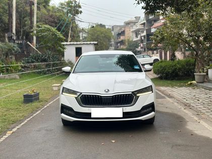 2022 Skoda Octavia Style