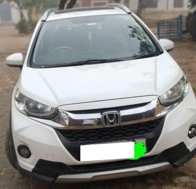 Second-hand 2018 Honda WR-V i-VTEC VX for sale in New Delhi-0