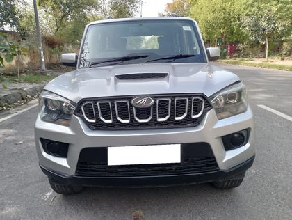 2018 Mahindra Scorpio S7 120