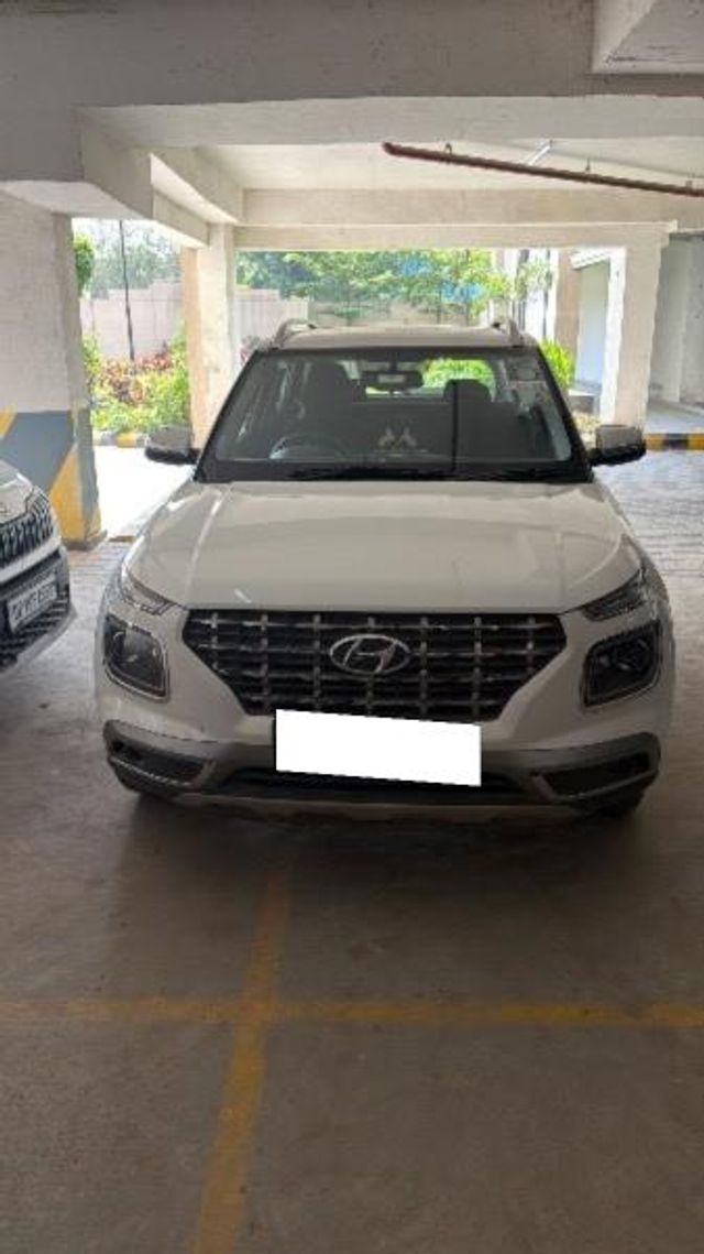 Hyundai Venue SX Plus Turbo DCT BSIV Second-hand 2019 Hyundai Venue SX Plus Turbo DCT BSIV for sale in Greater Noida