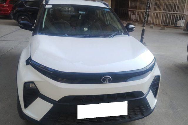 Tata Nexon Pure Plus S AMT Second-hand 2025 Tata Nexon Pure Plus S AMT for sale in Greater Noida