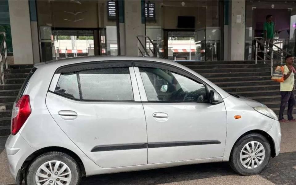 Image showcasing 10 Electric Bikes Under 30,000 - E Bikes Under 30,000 - BikeDekho