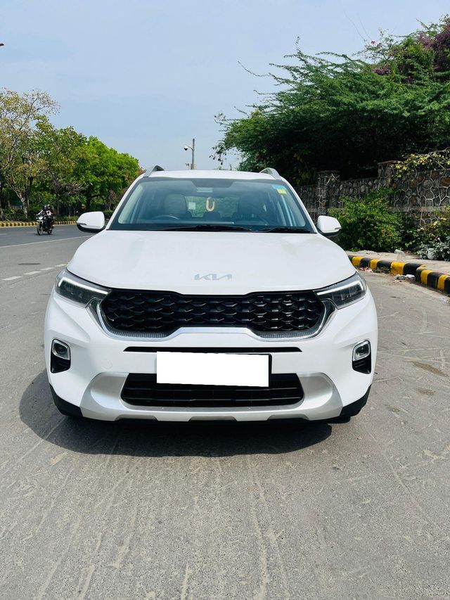 Second-hand 2023 Kia Sonet HTX Turbo DCT for sale in New Delhi