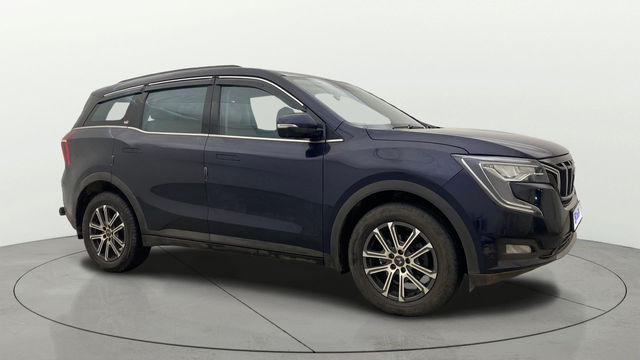Second-hand 2023 Mahindra XUV700 AX5 7 Str AT for sale in Bangalore