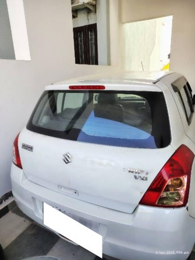 Second-hand 2011 Maruti Suzuki Swift VXI for sale in Chirawa-0