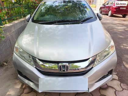 2015 होंडा सिटी i VTEC CVT VX