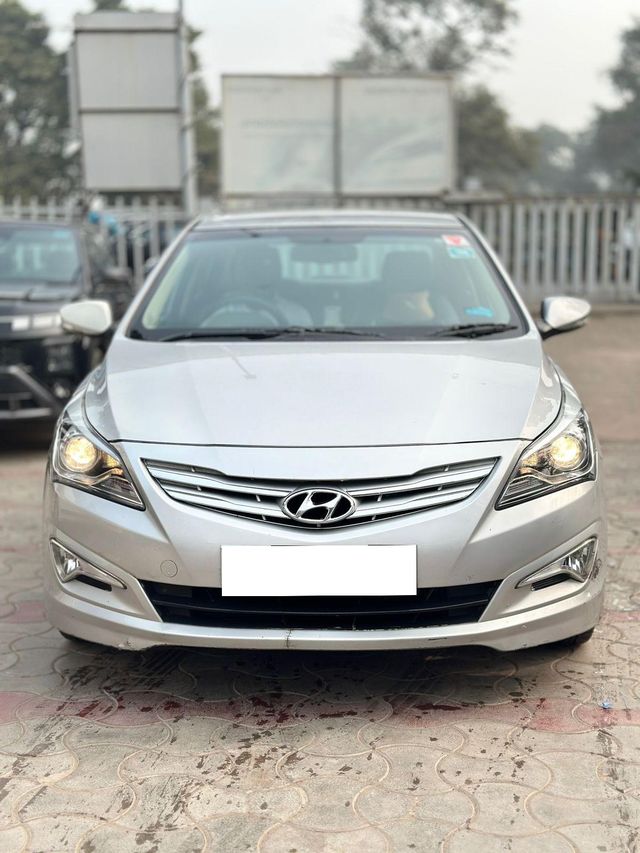 Hyundai Verna 1.6 SX VTVT Second-hand 2016 Hyundai Verna 1.6 SX VTVT for sale in Lucknow
