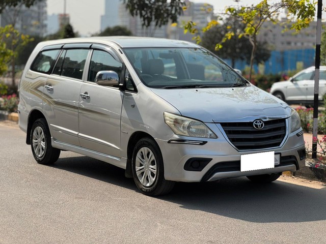 Second-hand 2014 Toyota Innova 2.5 G (Diesel) 7 Seater BS IV for sale in Hyderabad-0