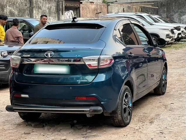 Tata Tigor EV XZ Plus LUX - Photo 8