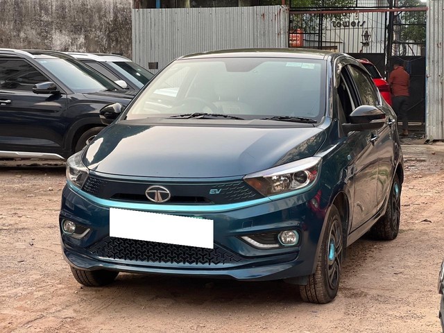 Tata Tigor EV XZ Plus LUX - Photo 4