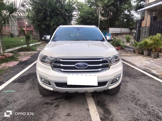 Second-hand 2019 Ford Endeavour 3.2 Titanium AT 4X4 for sale in New Delhi-0