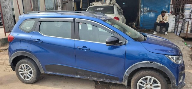 Second-hand 2022 Renault Triber RXT BSVI for sale in Kota-0