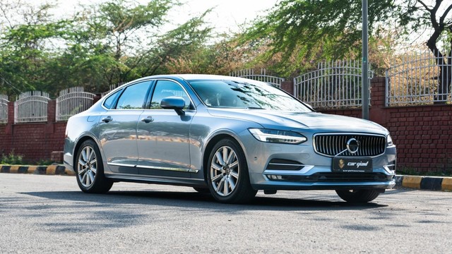 Second-hand 2019 Volvo S90 D4 Inscription BSIV for sale in New Delhi-0