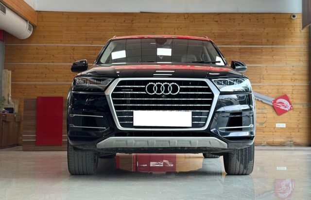 Audi Q7 45 TDI Quattro Technology Second-hand 2018 Audi Q7 45 TDI Quattro Technology for sale in Noida