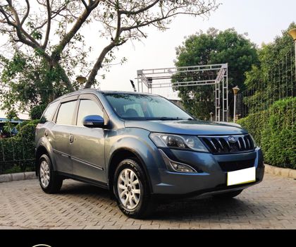 2018 Mahindra XUV500 W10 1.99 mHawk