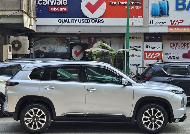 Second-hand 2024 Maruti Suzuki Grand Vitara Alpha Plus Hybrid CVT for sale in Thane