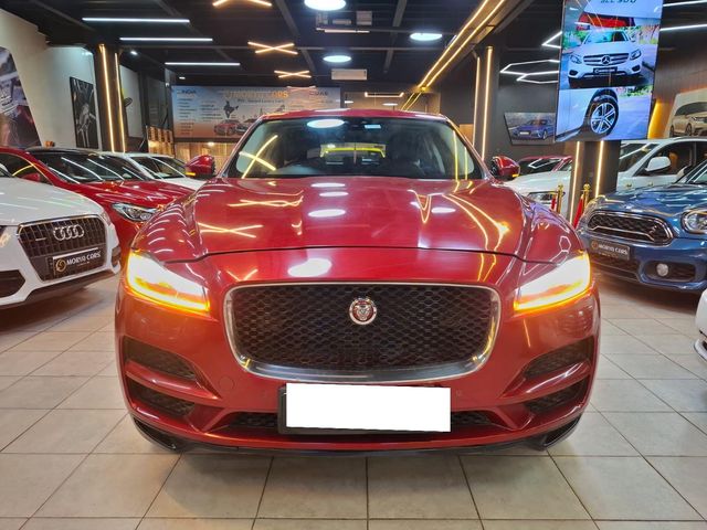Jaguar F-Pace Prestige 2.0 AWD Second-hand 2019 Jaguar F-Pace Prestige 2.0 AWD for sale in Mumbai