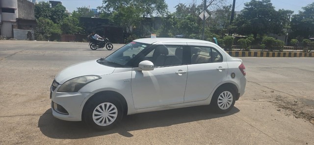 Second-hand 2017 Maruti Suzuki Swift Dzire VXI for sale in Jabalpur-0
