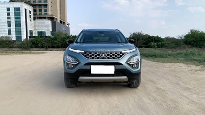 2022 Tata Safari XT Plus BSVI
