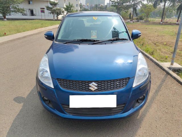 Maruti Suzuki Swift VXI Second-hand 2013 Maruti Suzuki Swift VXI for sale in Mumbai