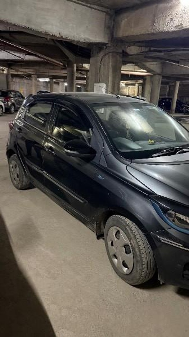 Tata Tiago EV XT LR - Photo 5