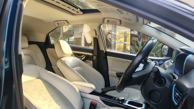 Tata Nexon EV XZ Plus LUX - Photo 10