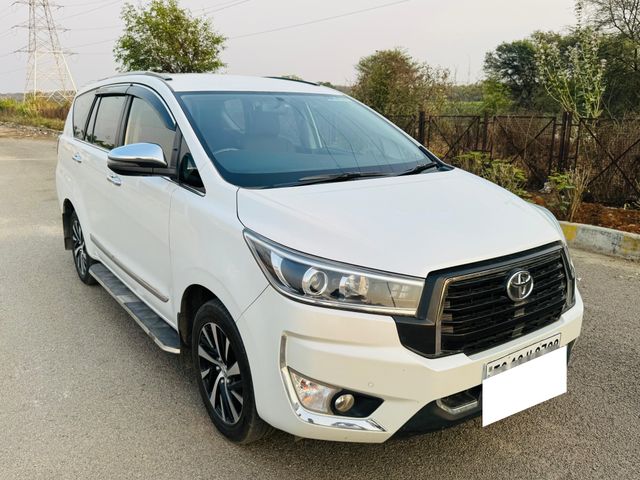 Toyota Innova Crysta 2.4 Zx 7Str Platinum White Pearl Second-hand 2023 Toyota Innova Crysta 2.4 Zx 7Str Platinum White Pearl for sale in Hyderabad