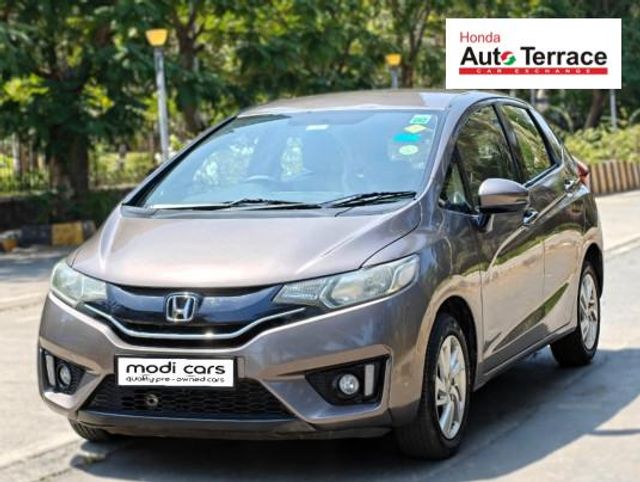 Honda Jazz V CVT Second-hand 2015 Honda Jazz V CVT for sale in Mumbai