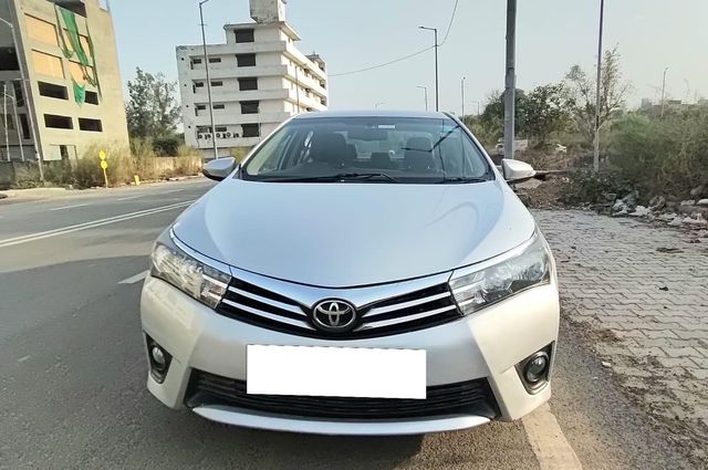 Toyota Corolla Altis 1.8 Limited Edition Second-hand 2015 Toyota Corolla Altis 1.8 Limited Edition for sale in New Delhi