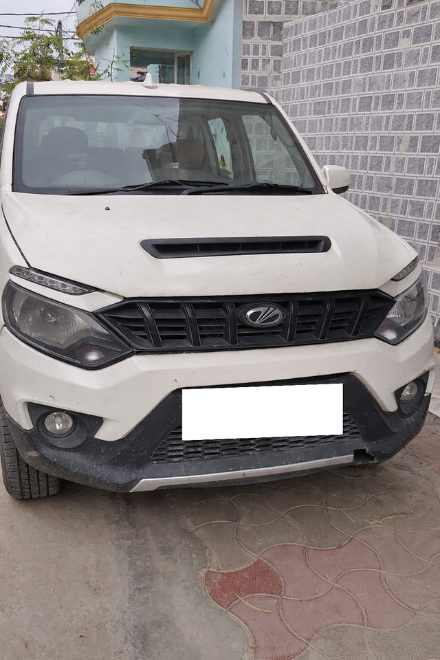 Mahindra NuvoSport N8 Second-hand 2016 Mahindra NuvoSport N8 for sale in Lucknow