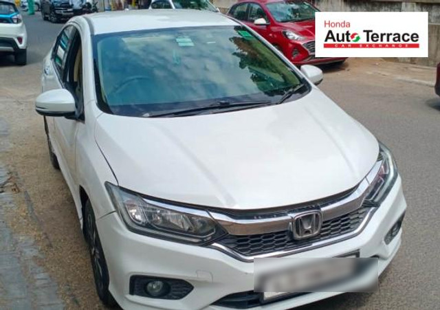 Second-hand 2018 Honda City V MT AVN for sale in Ahmedabad-0