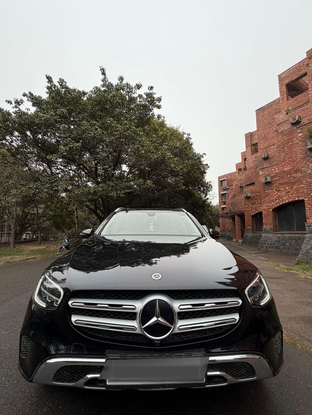 Second-hand 2022 Mercedes-Benz GLC 200 for sale in New Delhi-0
