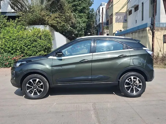 Second-hand 2022 Tata Altroz XZ BSVI for sale in Indore-0