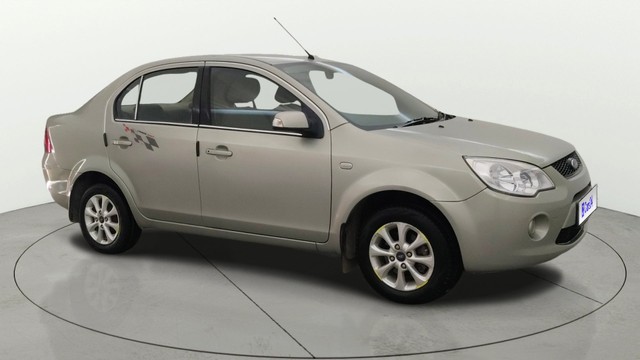 Second-hand 2013 Ford Fiesta Petrol Titanium Plus for sale in Pune-0