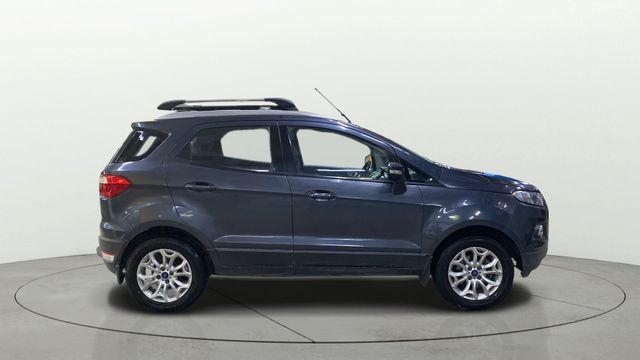 Ford Ecosport 1.0 Ecoboost Titanium Second-hand 2014 Ford Ecosport 1.0 Ecoboost Titanium for sale in Indore