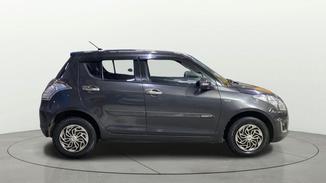 Second-hand 2015 Maruti Suzuki Swift VXI for sale in Indore