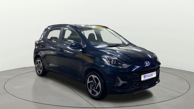Second-hand 2024 Hyundai i20 Sportz for sale in Indore-0