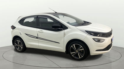 2023 Tata Altroz XE Plus
