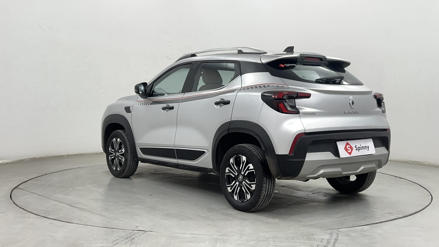 Buy Used Renault Kiger RXT Opt of 2023 model @ 5,47,000 INR in Pune ...