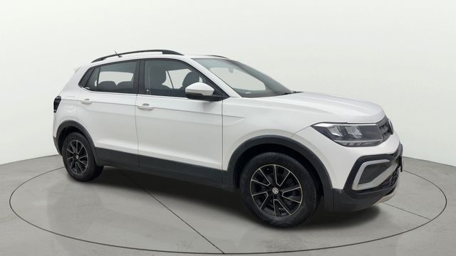 Second-hand 2022 Volkswagen Taigun 1.0 Comfortline for sale in New Delhi