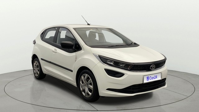 Second-hand 2021 Tata Altroz XM plus Diesel BSVI for sale in Lucknow-0