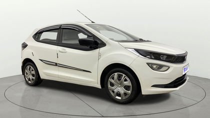 2023 Tata Altroz XM Plus CNG