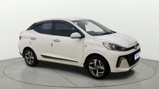 Second-hand 2025 Hyundai Aura SX Plus AMT for sale in Thane-0