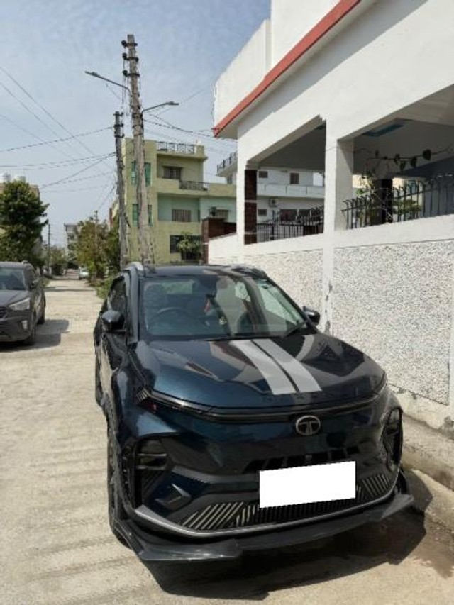 Tata Nexon EV Empowered Plus LR - Photo 8