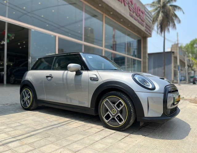 Mini Cooper SE Electric - Photo 10